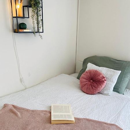 Cozy Studio On The Roof, Next To Incheba Expo Pressburg Exterior foto